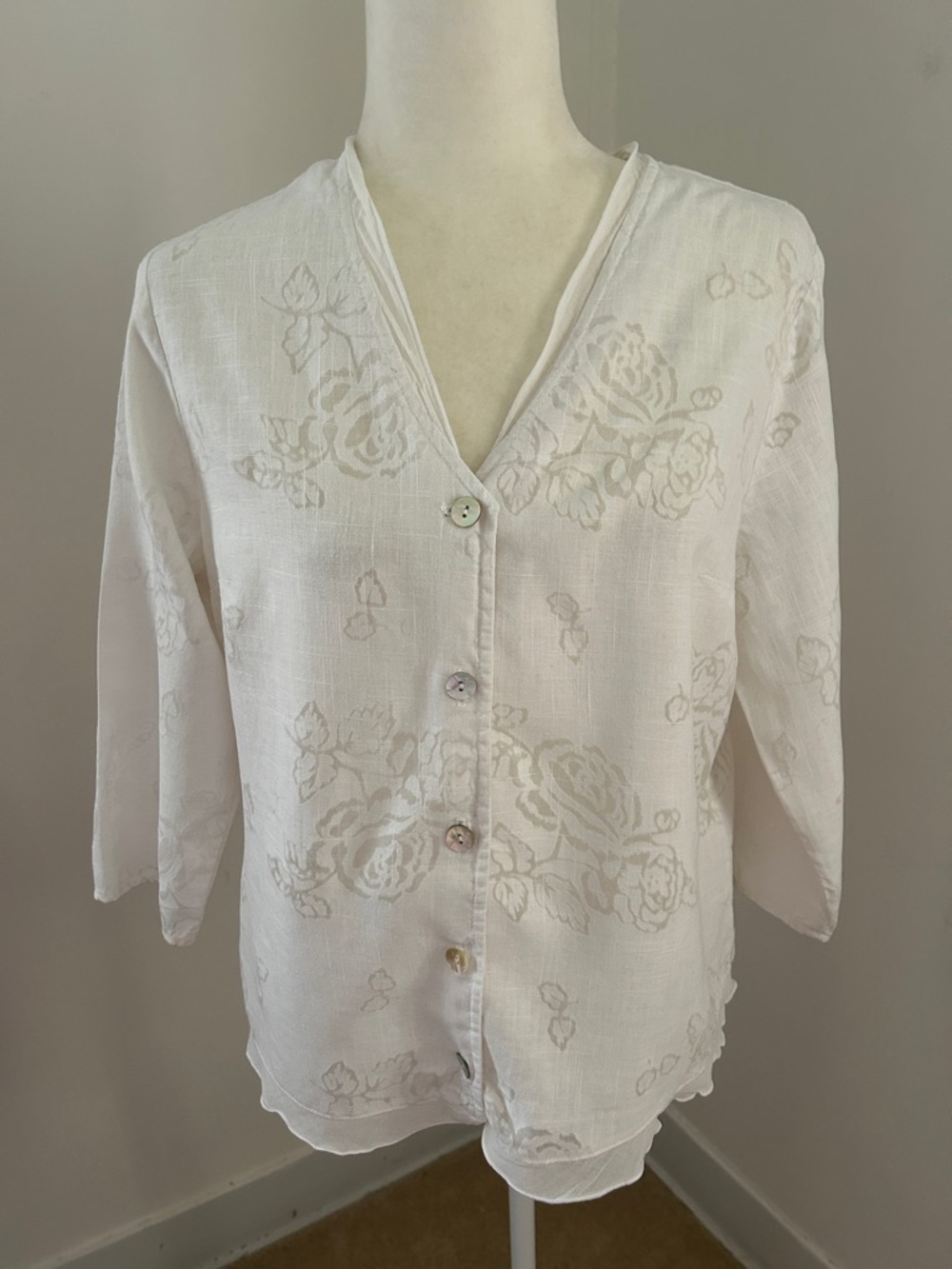 J. Jill White Linen Nlend  Floral Button-Front V-Neck Blouse sz S/M